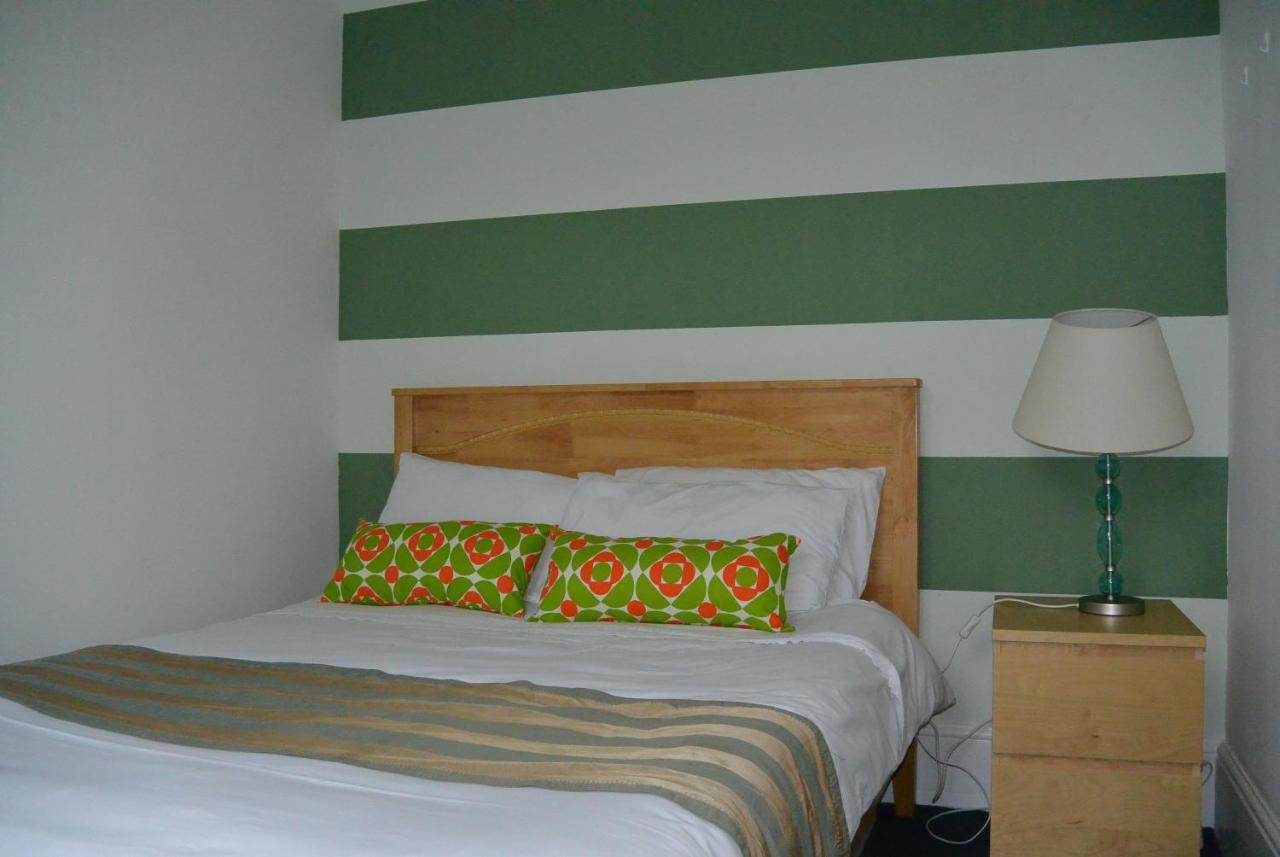 Brick Lane Apartment Guesthouse Londres Habitación foto